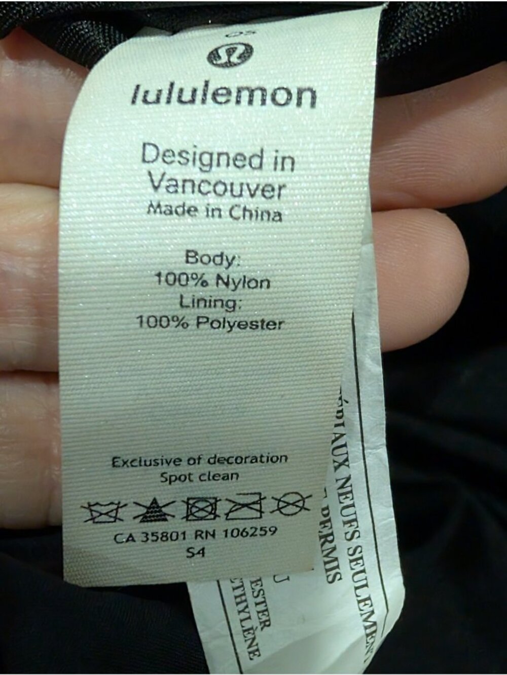Lululemon Dash All Day Duffel Bag Black Crossbody Strap Yoga Gym Travel - Picture 8 of 16